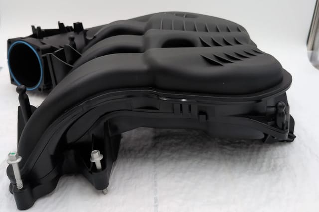 Ram ProMaster 2014-2021 Jeep Cherokee 2014-2022 Upper Intake Manifold 68240667AC — photo 4 of 7