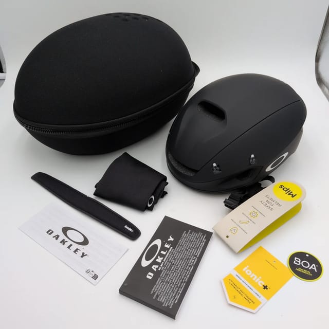 Oakley ARO7 Bike Helmet Small 52-56cm Matte Black Mips - No Visor — photo 1 of 7