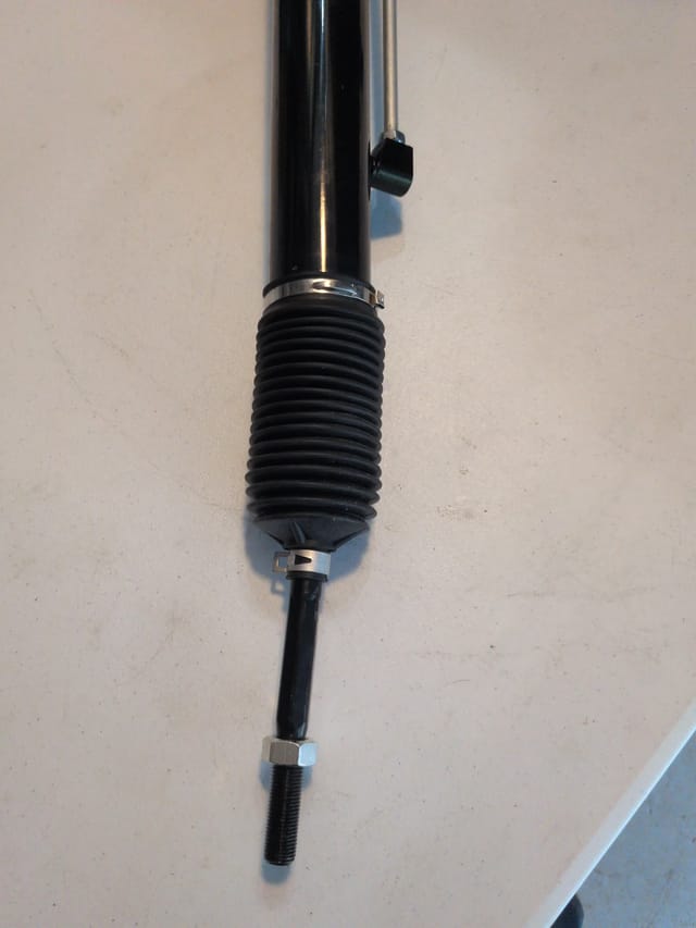 Acura MDX 2001-2002 Hydraulic Power Steering Rack and Pinion Assembly 26-2714 — photo 5 of 8