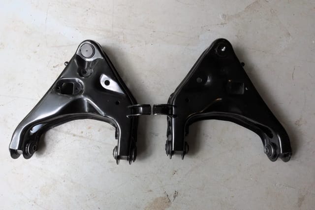 Ford Ranger 1998-2011 Explorer Mazda B-Series Front Lower Control Arms Ball Joints Torsion Bar Pair — photo 4 of 9