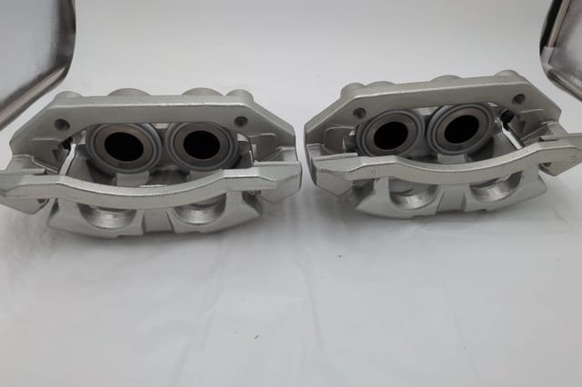 Ram 1500 Durango Dakota Aspen 2007-2023 Front Brake Caliper Pair w/ Brackets 18-B5054 — photo 4
