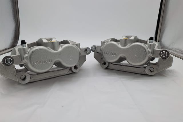 Ram 1500 Durango Dakota Aspen 2007-2023 Front Brake Caliper Pair w/ Brackets 18-B5054 — photo 3