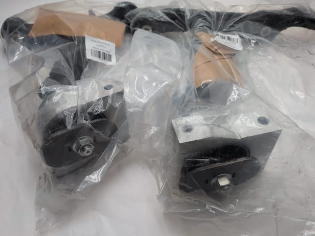 Acura TL 2009-2014 Front Lower Control Arm Pair CA43617LR-C — photo 4