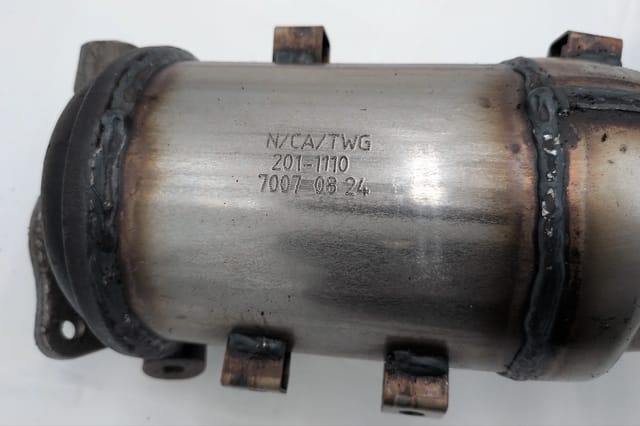 Catalytic Converter with Exhaust Manifold - 2007-2009 Toyota Camry / 2006-2008 Solara 2.4L — photo 3