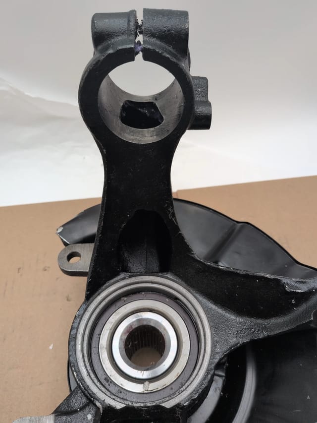 Front Passenger Side Loaded Steering Knuckle w/ Hub Bearing 51211-TVA-A01 — 2018-2022 Honda Accord — photo 4