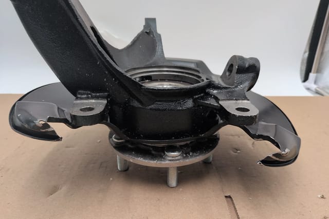 Front Passenger Side Loaded Steering Knuckle w/ Hub Bearing 51211-TVA-A01 — 2018-2022 Honda Accord — photo 3