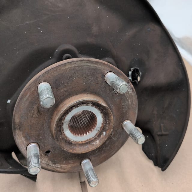 Honda Accord 08-12 Acura TSX 09-14 Front Left Steering Knuckle Wheel Hub OEM - Torn Ball Joint Boot — photo 2