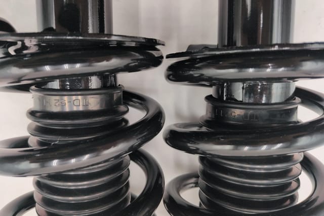 Subaru Outback 2005-2009 Rear Complete Strut & Coil Spring Assembly Pair - 2 Quick Struts — photo 6