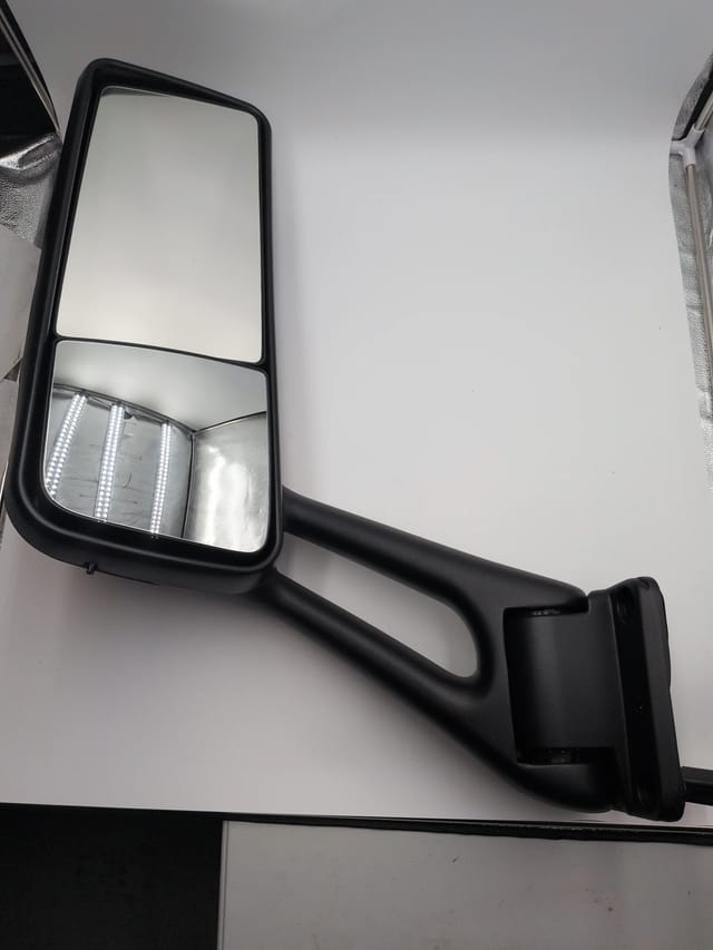 Peterbilt 579 2013-2022 Left Driver Door Mirror Black Power Heated UT-P59-0051
