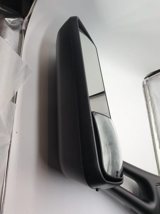 Peterbilt 579 2013-2022 Left Driver Door Mirror Black Power Heated UT-P59-0051 — photo 2
