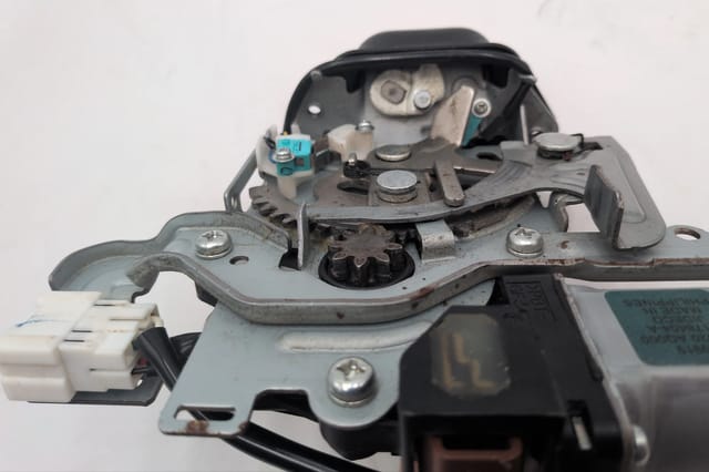 Nissan Rogue 2017-2020 Murano 2017-2024 Tailgate Latch Lock Actuator 90500-7FM0A — photo 6