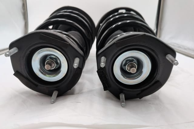 Toyota Camry 2012-2017 Rear Complete Strut & Coil Spring Assembly Pair 172942 172943 — photo 3