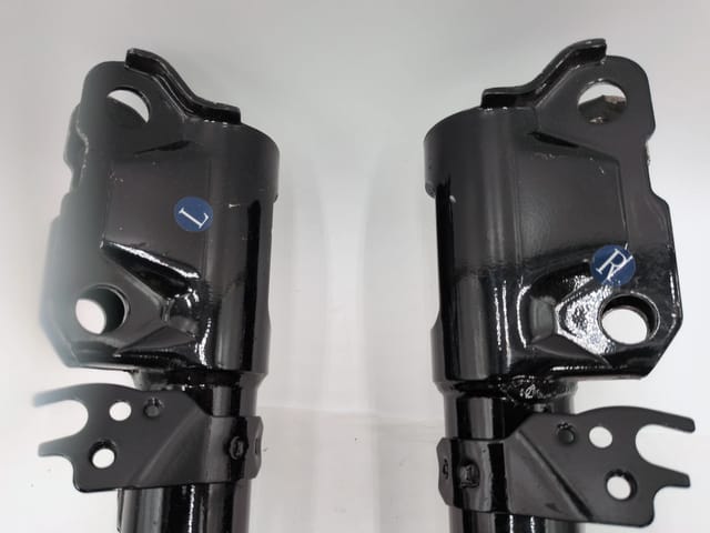 Toyota Camry 2012-2017 Rear Complete Strut & Coil Spring Assembly Pair 172942 172943 — photo 4