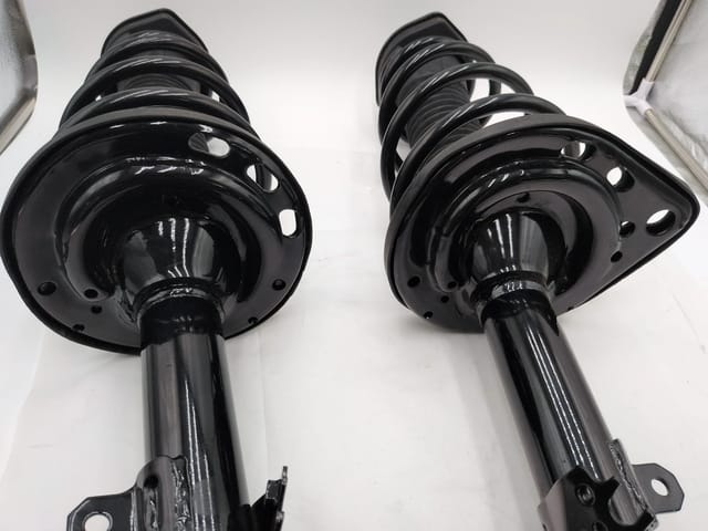 Toyota Camry 2012-2017 Rear Complete Strut & Coil Spring Assembly Pair 172942 172943 — photo 2