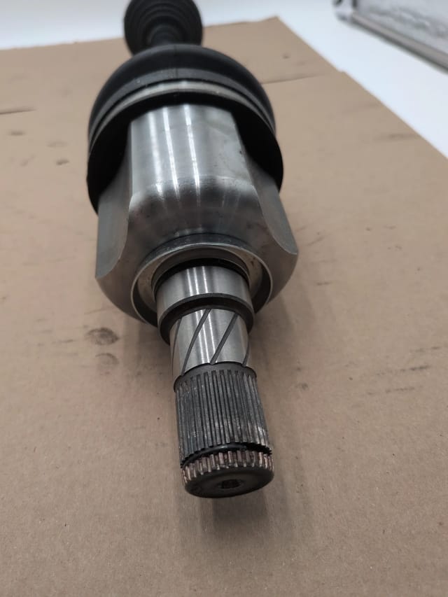 Mini Cooper Clubman 2016-2019 Front Left CV Axle Shaft Single OE 31608643363 — photo 3
