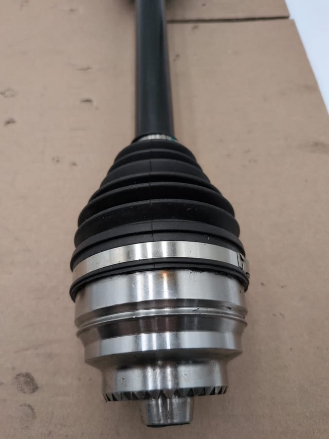 Mini Cooper Clubman 2016-2019 Front Left CV Axle Shaft Single OE 31608643363 — photo 5