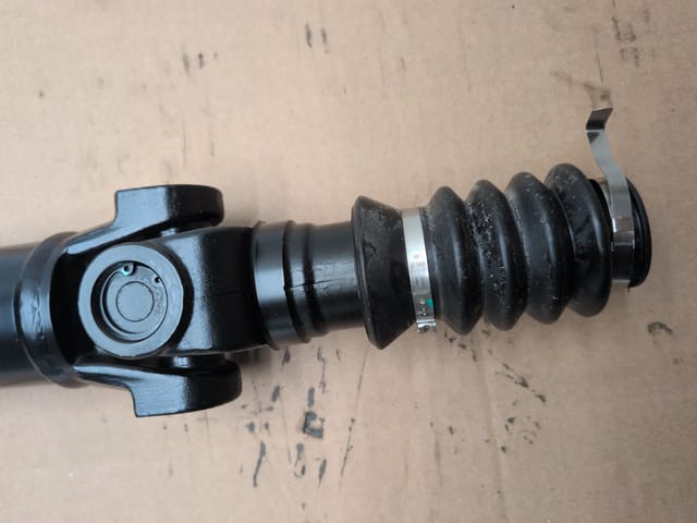 Jeep Grand Cherokee 1999-2004 4.0L Rear Driveshaft APDS0754 52105530 Dorman 946-939 — photo 4