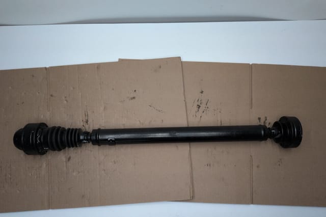 Jeep Grand Cherokee 1999-2001 4.0L Front Driveshaft Prop Shaft 52099497 Dorman 938-142