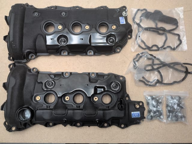 GM 3.0L 3.6L V6 Valve Covers, One Good and One Broken, Gaskets and Bolts, For Parts