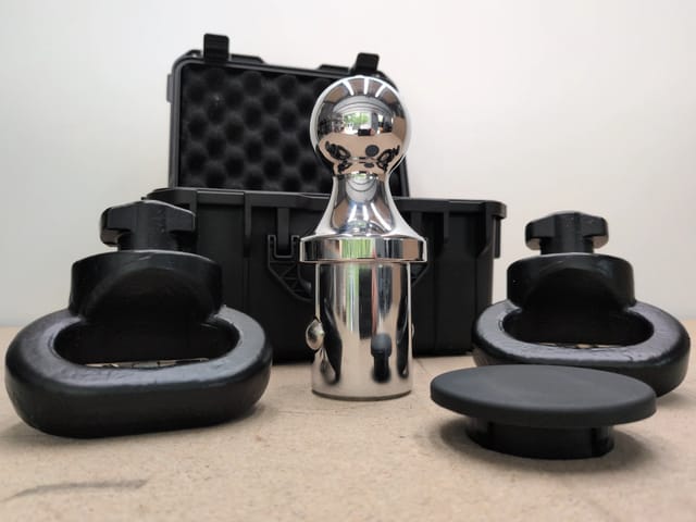 Puck System Gooseneck Hitch Ball Kit 60692 2-5/16 in Ford Super Duty / GM HD / Titan XD