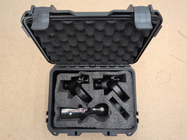 Puck System Gooseneck Hitch Ball Kit 60692 2-5/16 in Ford Super Duty / GM HD / Titan XD — photo 3