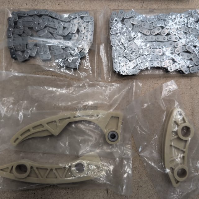 2.4L Ecotec VVT Timing Chain Kit w/ Water Pump, Cam Phasers, Head Gasket & Bolts - Equinox Terrain — photo 4