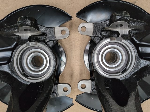 Honda Civic 2016 to 2021 Front Loaded Steering Knuckle Pair with Hub Bearing 686-429 686-428 — photo 4