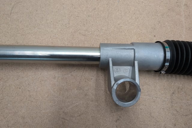 Ford Mustang II Pinto Mercury Bobcat 1974 to 1980 Manual Steering Rack and Pinion AISIN PSRFD-00071 — photo 3
