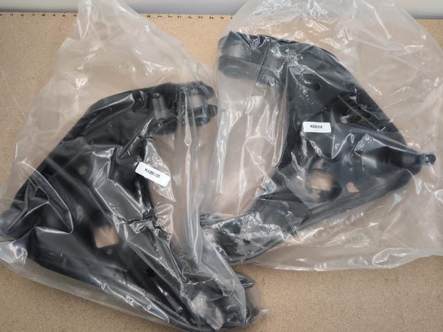 Front Lower Control Arm Pair with Ball Joints K620319 K620320, Ford Ranger and Explorer