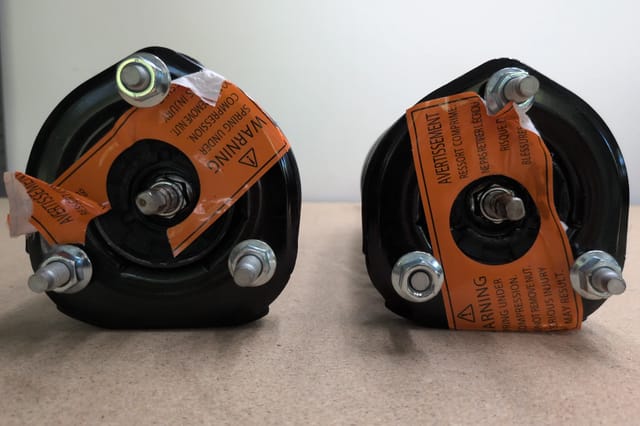 Front Strut Assembly Pair 271100, Dodge Dakota and Mitsubishi Raider 2WD — photo 4