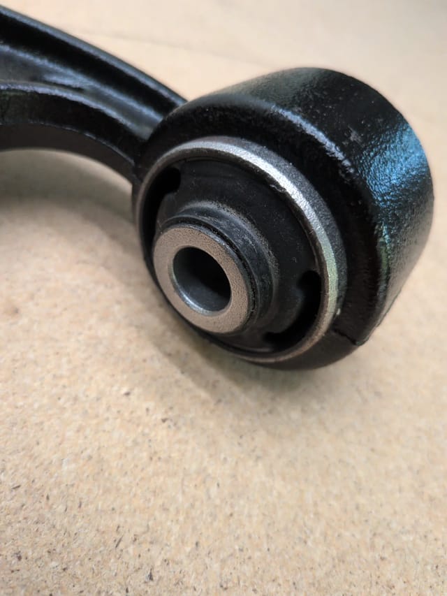 Rear Upper Control Arm with Ball Joint, Right Side, Ford Explorer Flex Taurus — photo 3