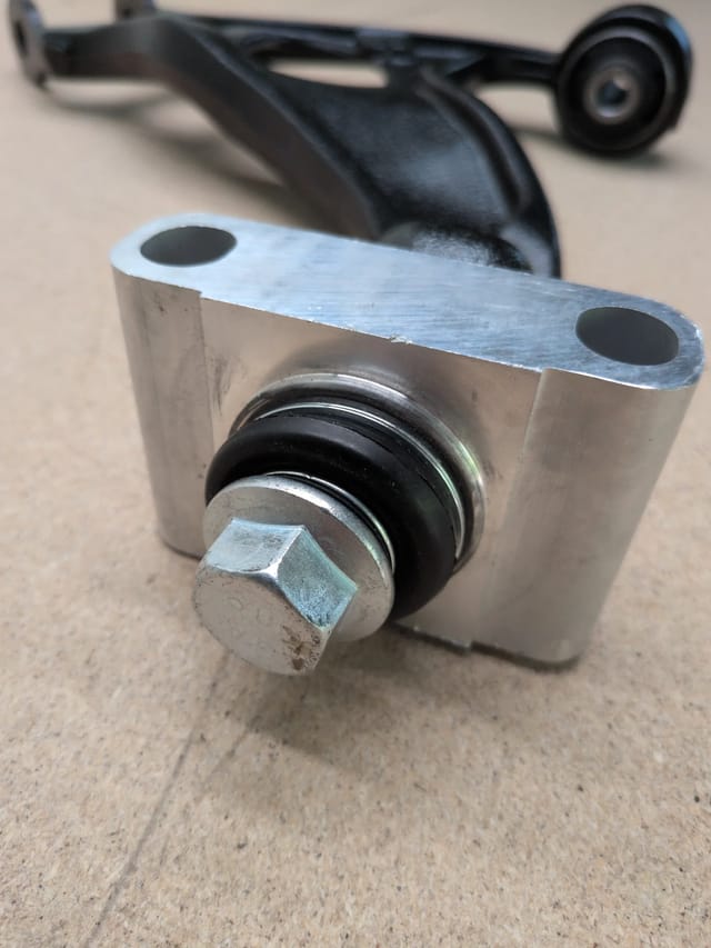 Rear Upper Control Arm with Ball Joint, Right Side, Ford Explorer Flex Taurus — photo 5