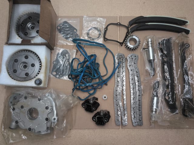 Ford 5.4L 3V Timing Chain Kit, Phasers, VVT Solenoids, Oil Pump, F-150 2004 to 2010, No Water Pump