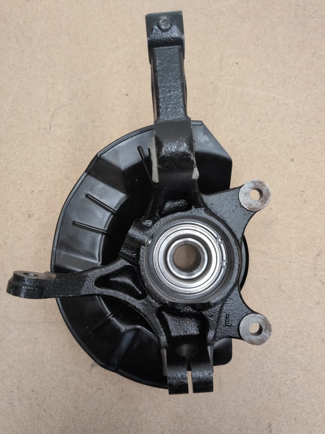 Kia Soul 2014 to 2016 1.6L 2.0L Front Left Steering Knuckle & Hub Assembly 51715-B2050