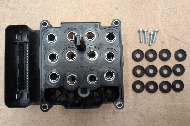 ABS Electronic Brake Control Module (EBCM) for 2011 to 2016 Cadillac SRX AWD