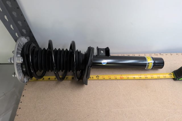 Front Struts BMW 328i 335i 428i 435i F30 F32 RWD Non-EDC 2012 2014 2016 2018 — photo 4