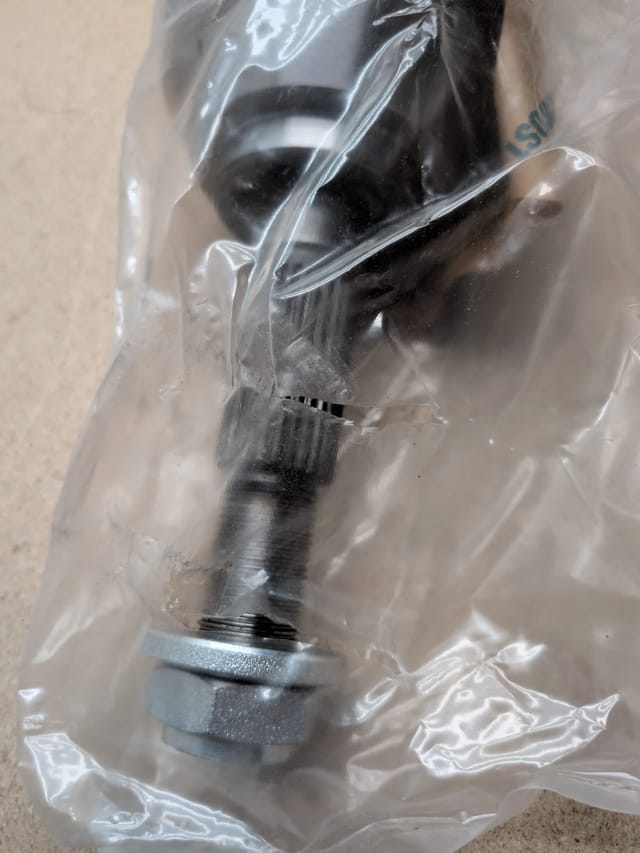 Front Left CV Axle 1997 to 2005 S10 Blazer Sonoma Jimmy 4WD ZR2 - MOOG 10S014L — photo 4