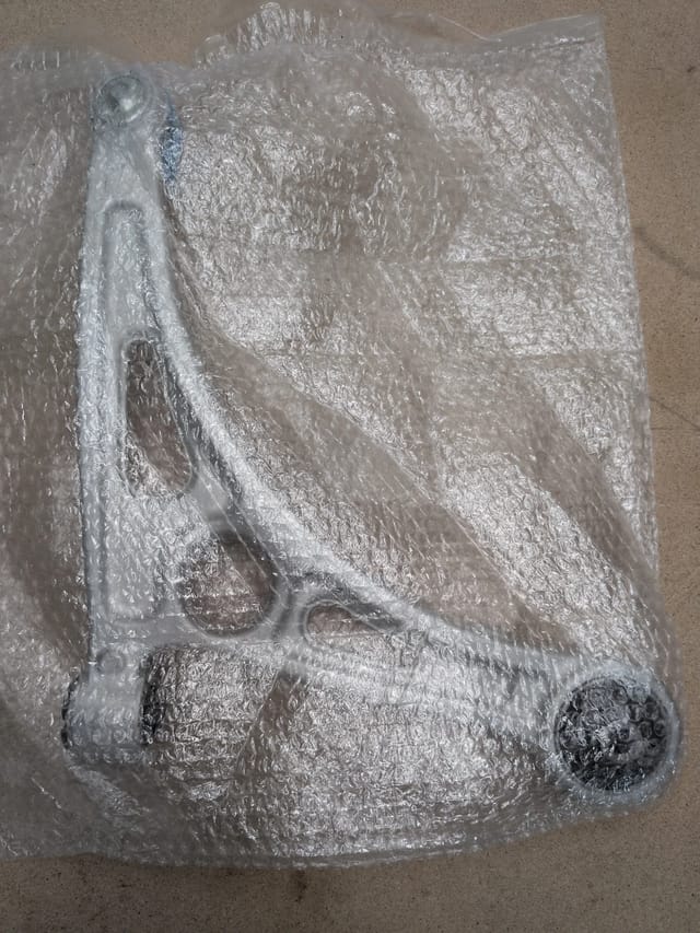 Front Left Lower Control Arm for 2016 to 2019 Hyundai Sonata, 2017 to 2020 Kia Optima Hybrid — photo 2