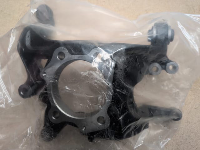 Rear Left Steering Knuckle for 2011 to 2015 Lincoln MKX, 2011 to 2014 Ford Edge, BT4Z5B759A — photo 2