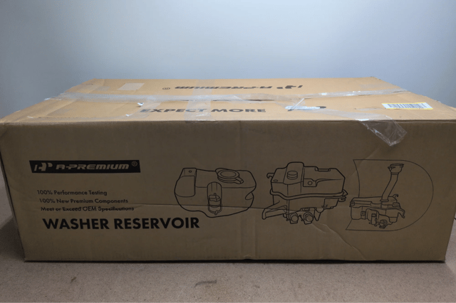 Windshield Washer Reservoir with Pump for 2011 to 2022 Jeep Grand Cherokee WK2 — photo 5