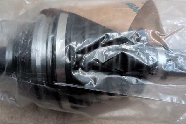 Front Right CV Axle 1997 to 2005 S10 Blazer Sonoma Jimmy 4WD ZR2 - MOOG 10S014R — photo 3