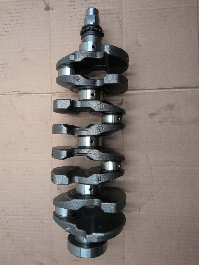 Crankshaft 23110-2B610 for Hyundai Accent Veloster Kia Rio Soul 1.6L (No Bearings)