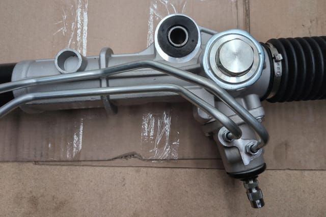Toyota Tacoma 4WD PreRunner 1995 to 2004, 4Runner 1996 to 2002 Power Steering Rack and Pinion — photo 6