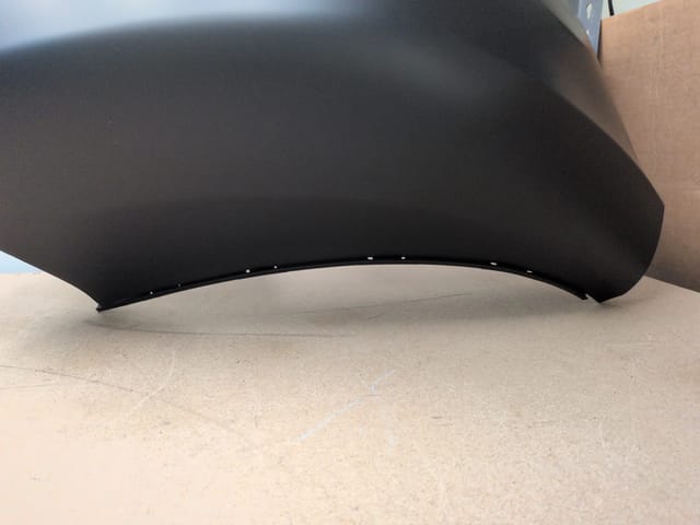 Peterbilt 579 2013-2019 Black Front Bumper Corners Pair w/ Fog Light Hole — photo 2