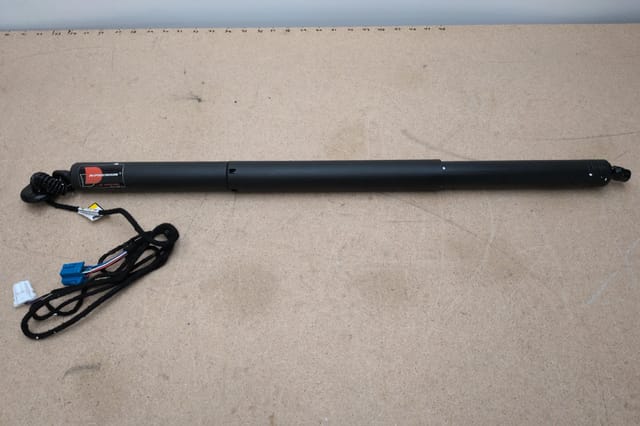 Mercedes-Benz GLA250 GLA45 AMG Power Liftgate Strut Left 2015 2019 A1568900230