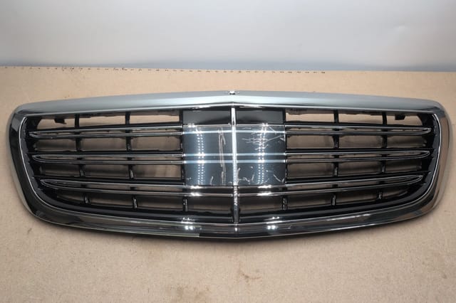 Mercedes-Benz S550 W222 S-Class Front Grille Camera Hole 2014-2017