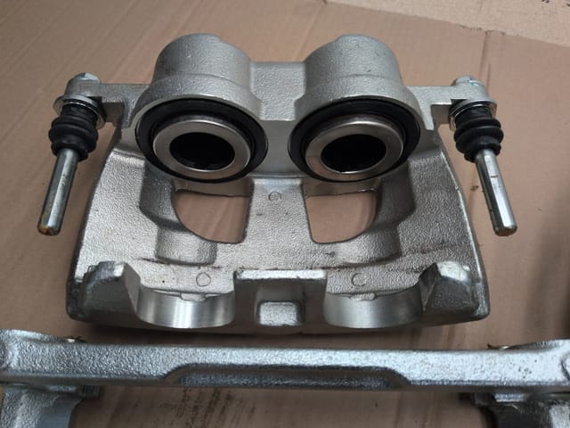 Front Brake Calipers Ram 2500 3500 2009 2011-2018 — photo 2