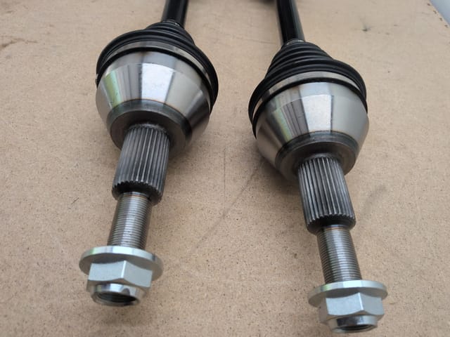 Front CV Axles Pair 2008-2020 Dodge Grand Caravan Town Country 2012 2015 2017 — photo 2