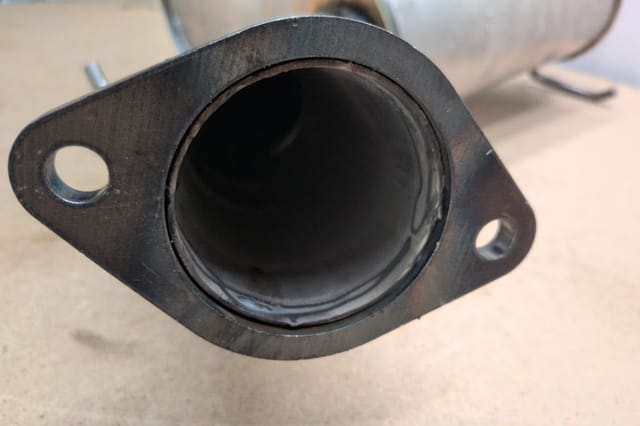 Walker Quiet-Flow SS 53646 Stainless Muffler Assembly for 2003 2004 Infiniti G35 — photo 4