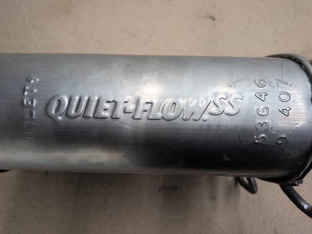 Walker Quiet-Flow SS 53646 Stainless Muffler Assembly for 2003 2004 Infiniti G35 — photo 8